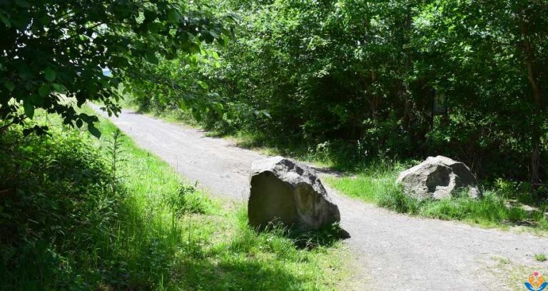 la piedra en el camino reflexion de la vida diaria